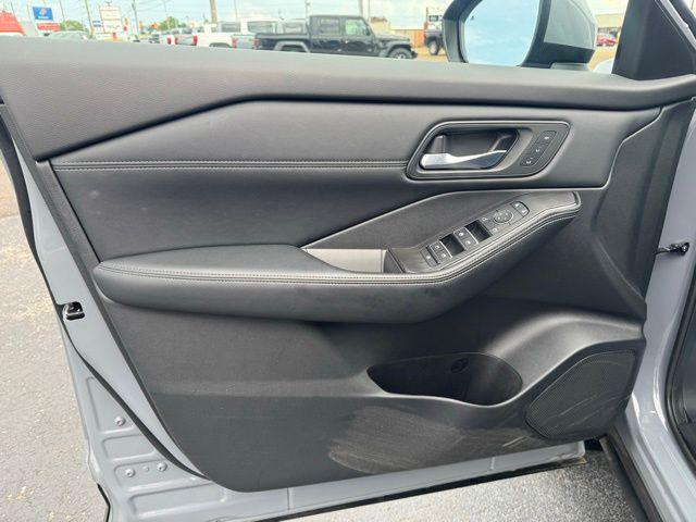 used 2025 Nissan Rogue car, priced at $32,971