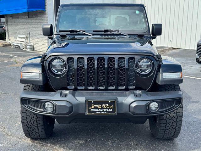 used 2022 Jeep Gladiator car, priced at $28,843