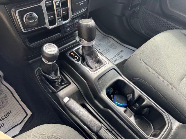 used 2022 Jeep Gladiator car, priced at $28,843