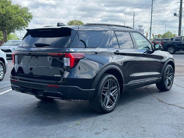 used 2025 Ford Explorer car, priced at $42,924