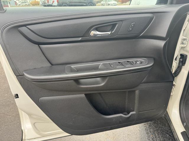 used 2015 GMC Acadia car, priced at $7,956