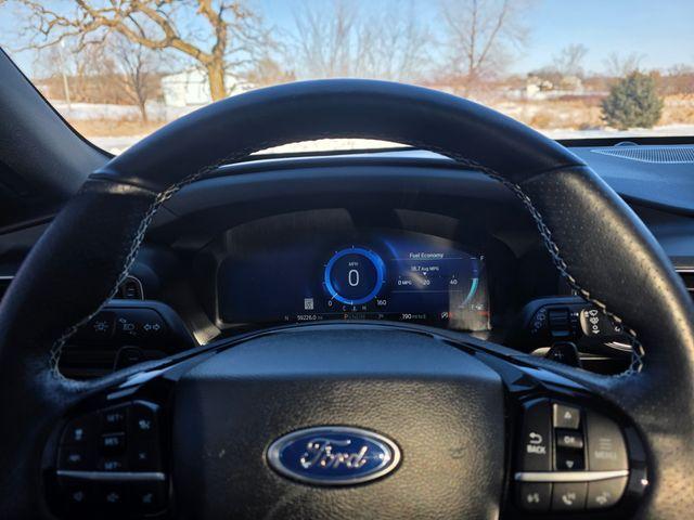 used 2022 Ford Explorer car, priced at $39,348