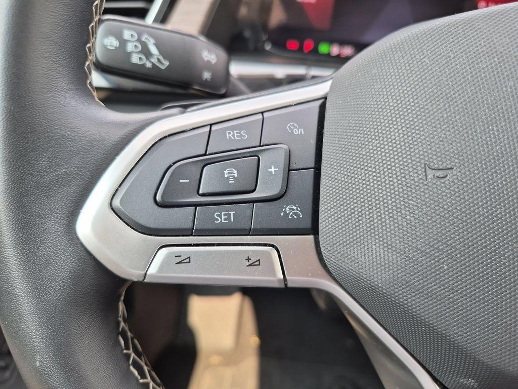used 2025 Volkswagen Atlas car, priced at $36,609