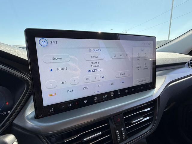 used 2023 Ford Escape car, priced at $23,267