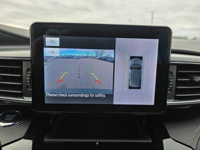 used 2023 Ford Explorer car, priced at $38,999