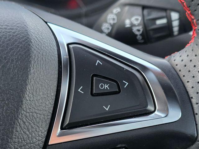 used 2024 Ford Edge car, priced at $32,999