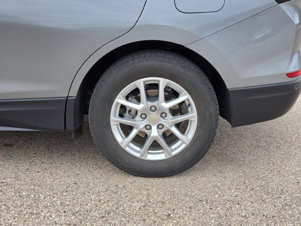 used 2024 Chevrolet Equinox car, priced at $23,381