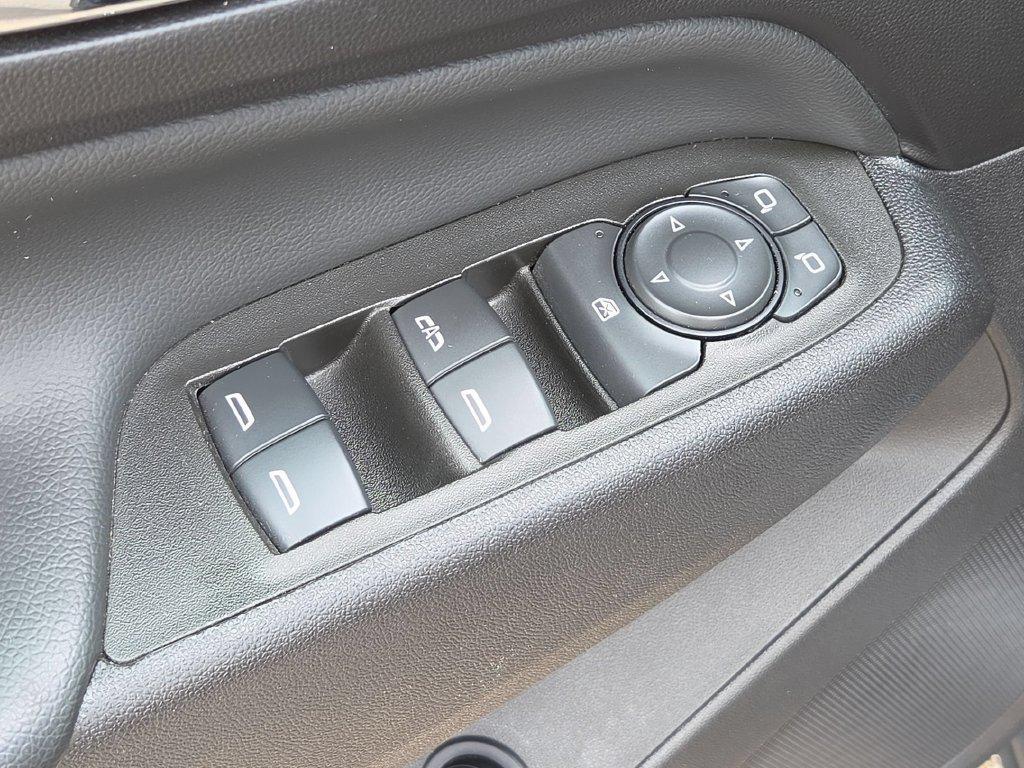 used 2024 Chevrolet Equinox car, priced at $23,381