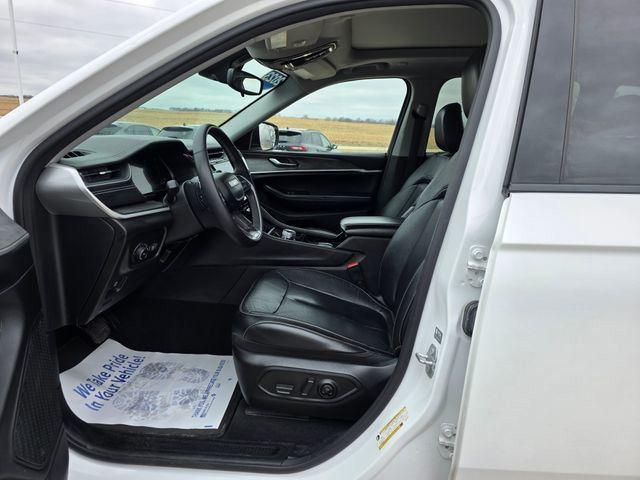 used 2023 Jeep Grand Cherokee car, priced at $26,889