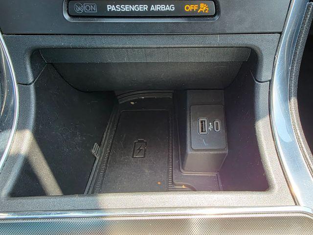 used 2022 Ford Edge car, priced at $22,969