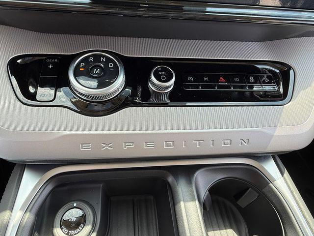 new 2026 Ford Expedition car, priced at $68,613