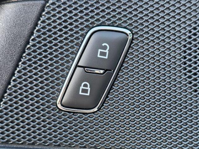 used 2024 Ford Edge car, priced at $33,999