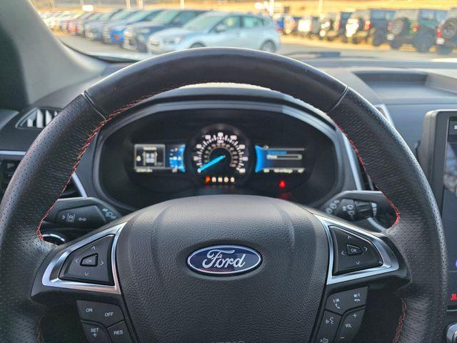 used 2024 Ford Edge car, priced at $33,999