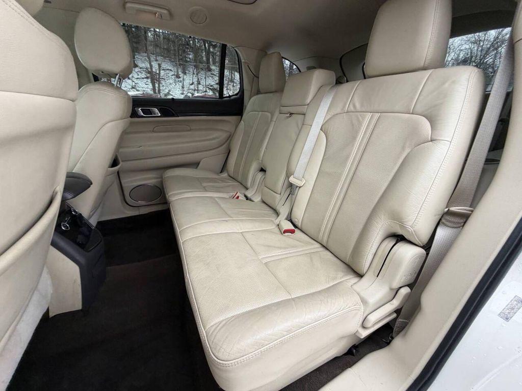 used 2013 Lincoln MKT car, priced at $5,995