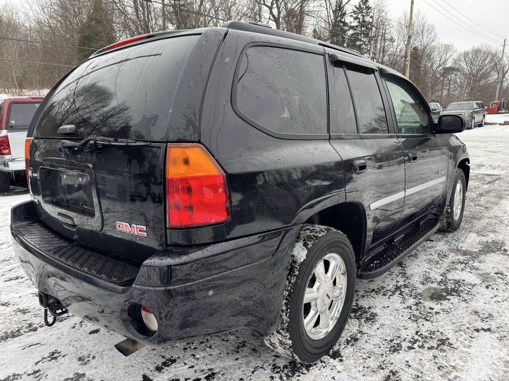 used 2006 GMC Envoy car, priced at $4,995