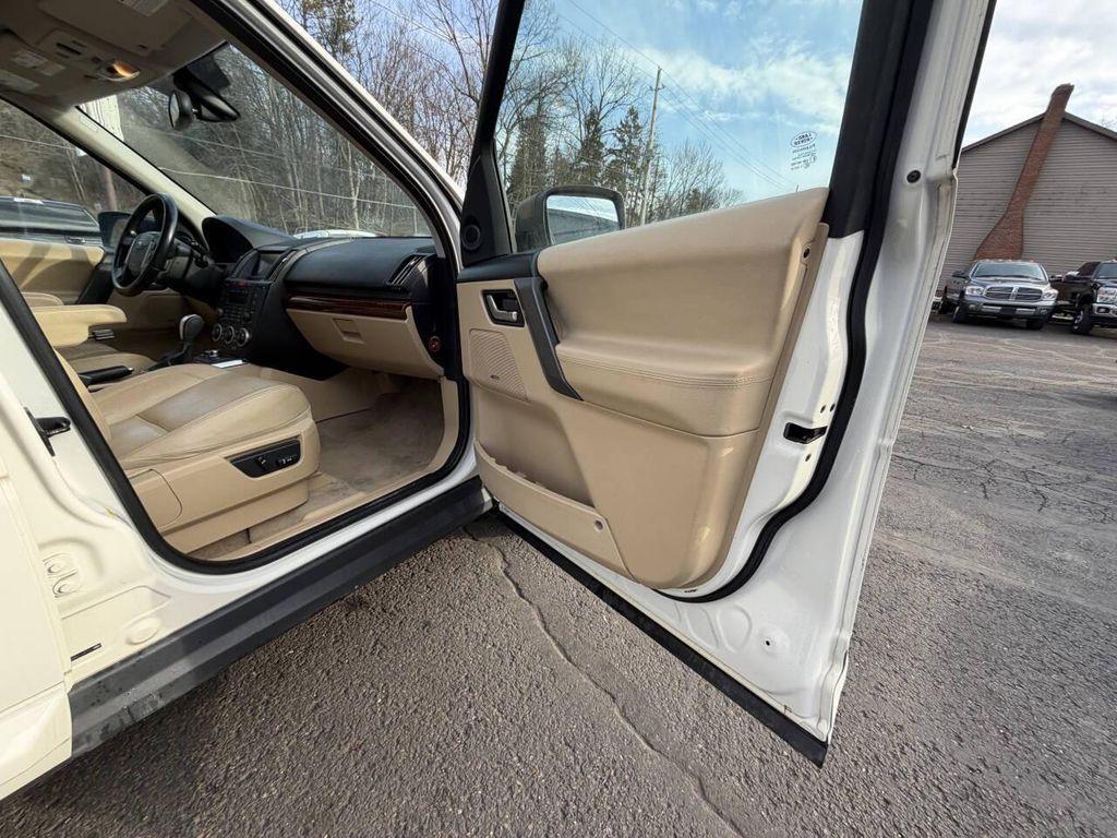 used 2008 Land Rover LR2 car, priced at $4,995