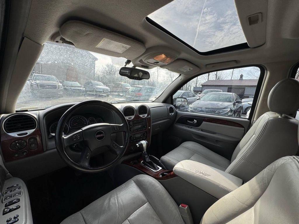 used 2006 GMC Envoy car, priced at $4,995