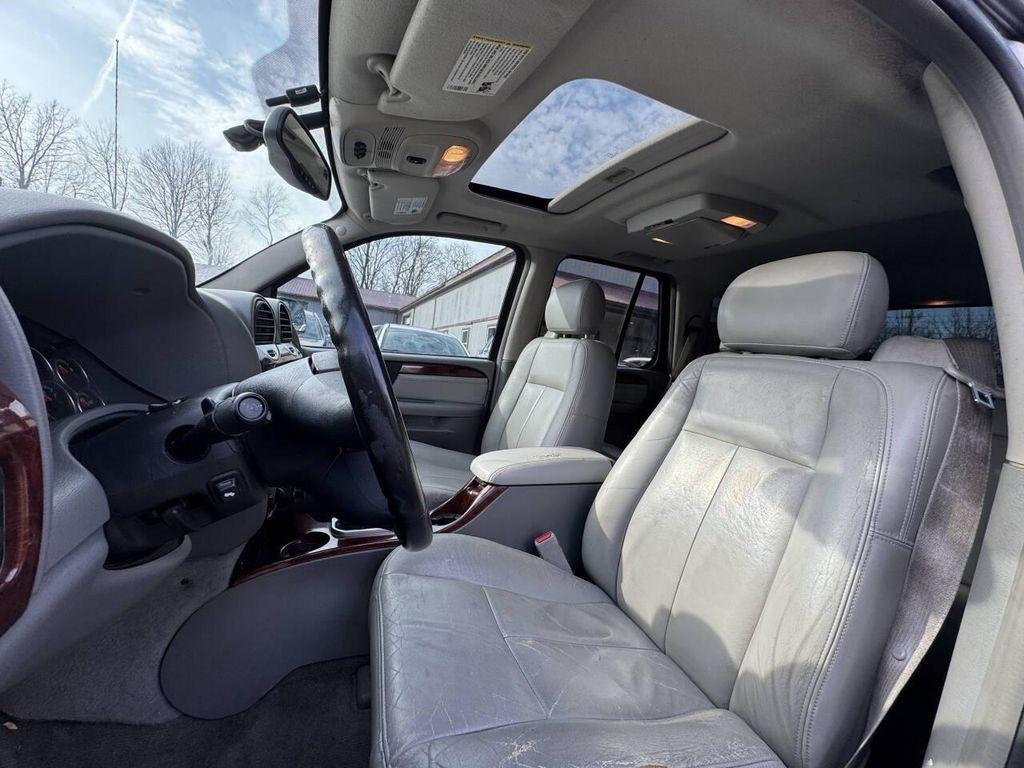 used 2006 GMC Envoy car, priced at $4,995