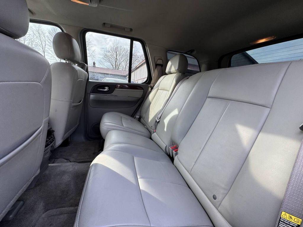 used 2006 GMC Envoy car, priced at $4,995