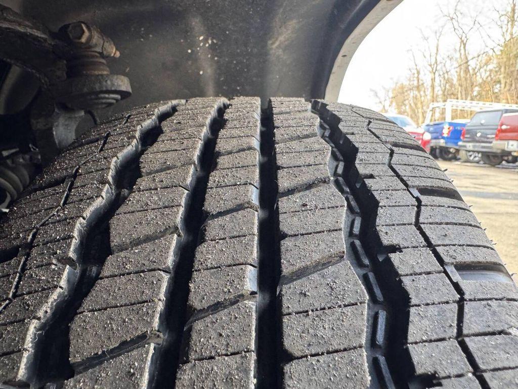 used 2006 GMC Envoy car, priced at $4,995