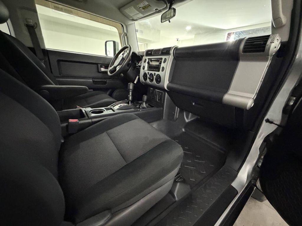 used 2007 Toyota FJ Cruiser car, priced at $8,995