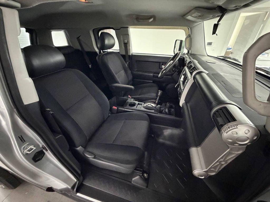 used 2007 Toyota FJ Cruiser car, priced at $8,995