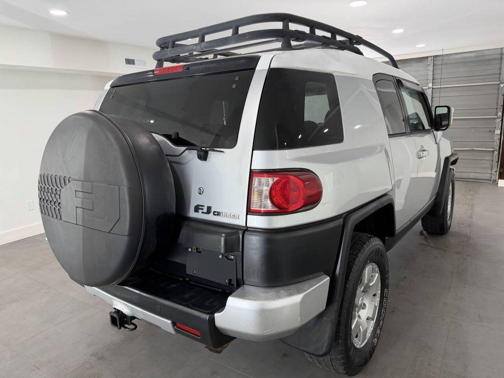 used 2007 Toyota FJ Cruiser car, priced at $8,995