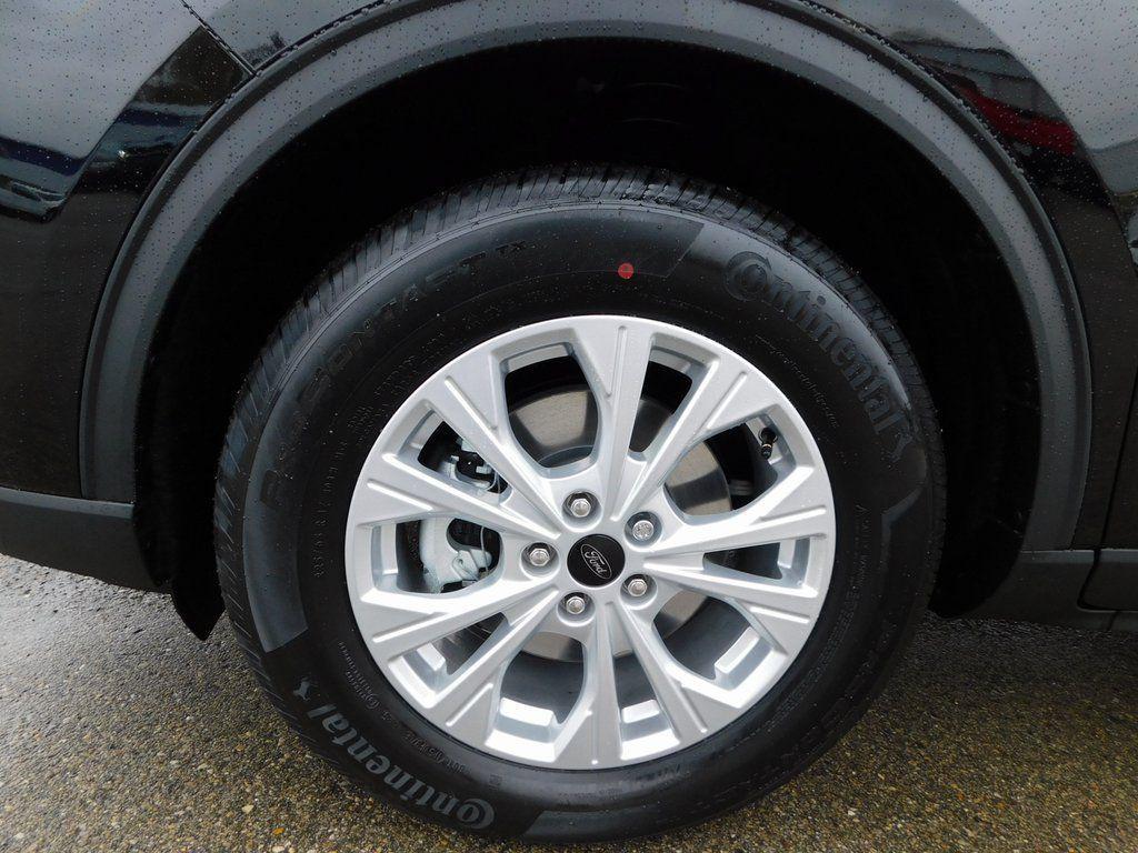 new 2026 Ford Escape car, priced at $33,598