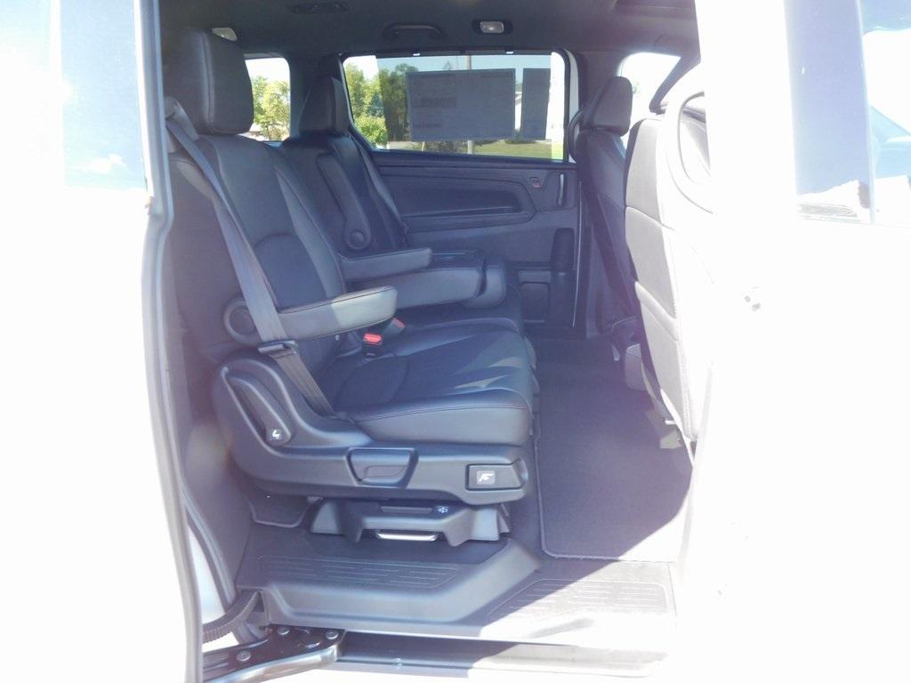 new 2026 Honda Odyssey car, priced at $44,841