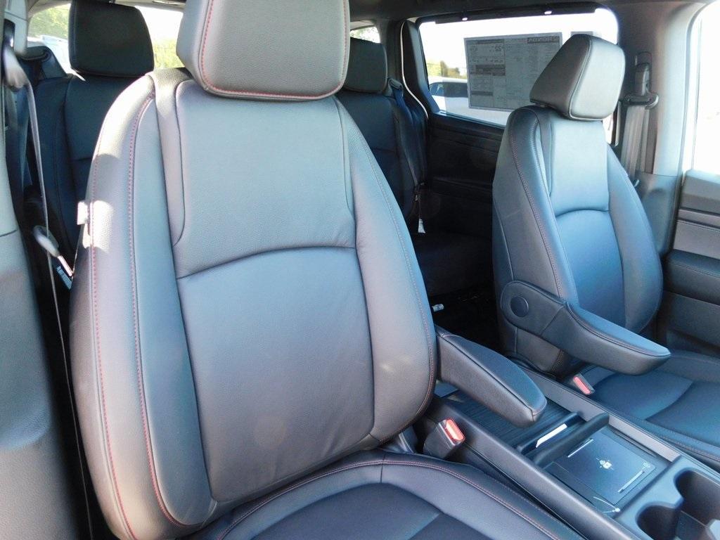 new 2026 Honda Odyssey car, priced at $44,841