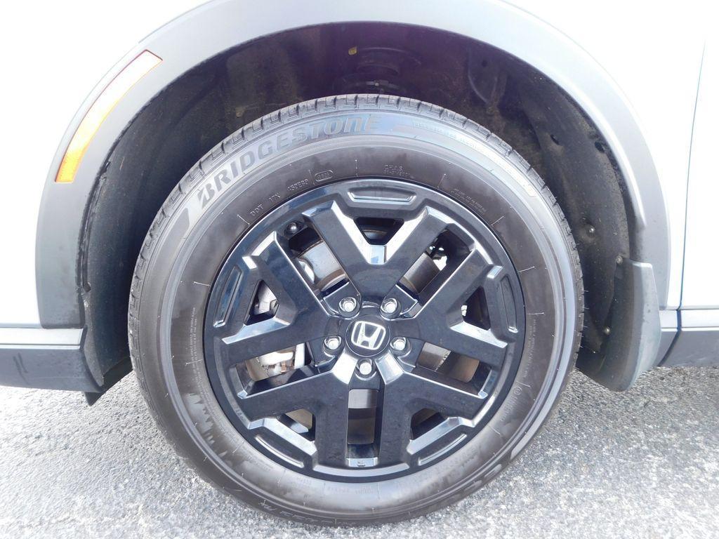 used 2025 Honda CR-V Hybrid car, priced at $36,750