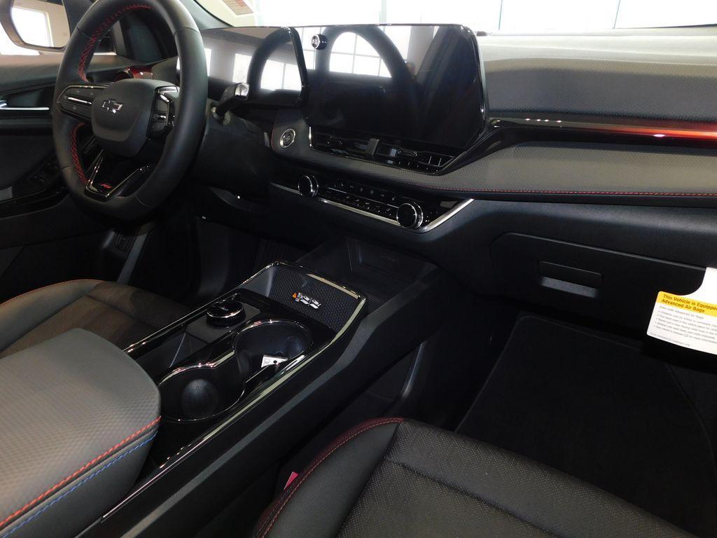 new 2026 Chevrolet Equinox car, priced at $37,035