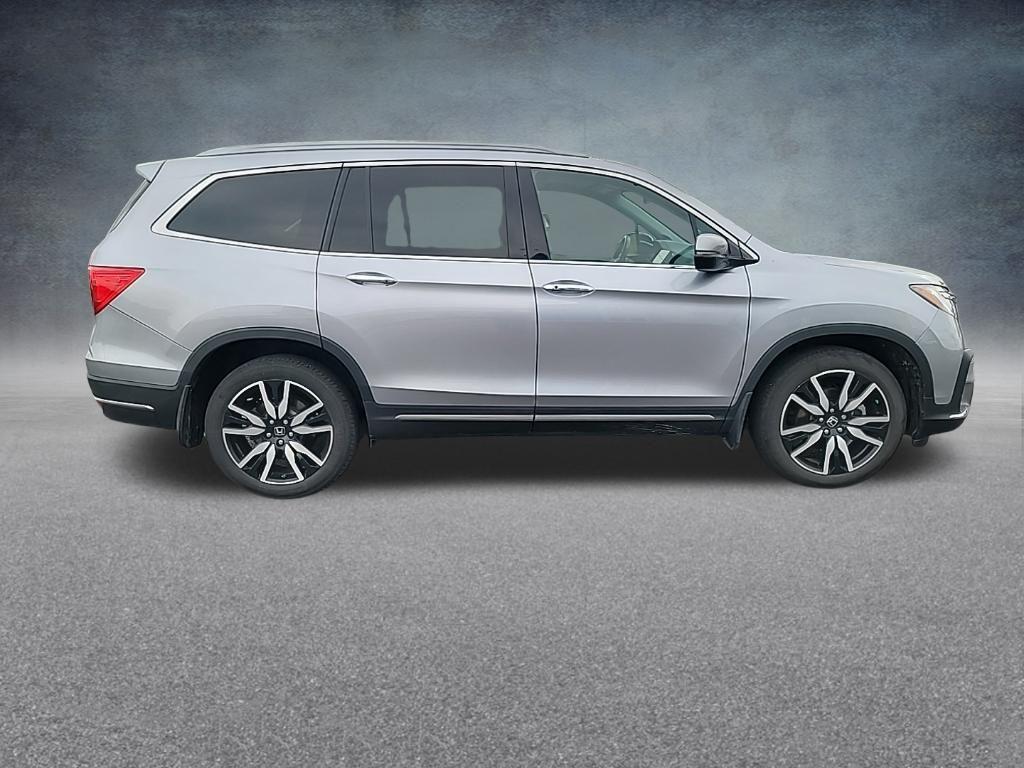 used 2021 Honda Pilot car, priced at $33,899