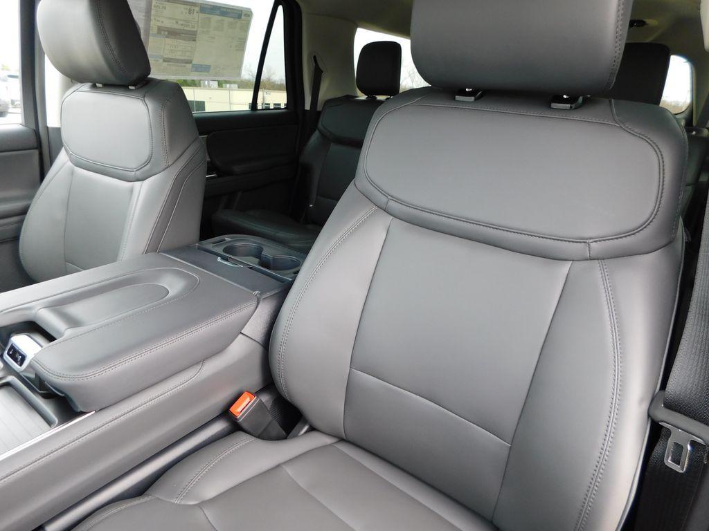 new 2026 Ford Expedition Max car, priced at $74,298