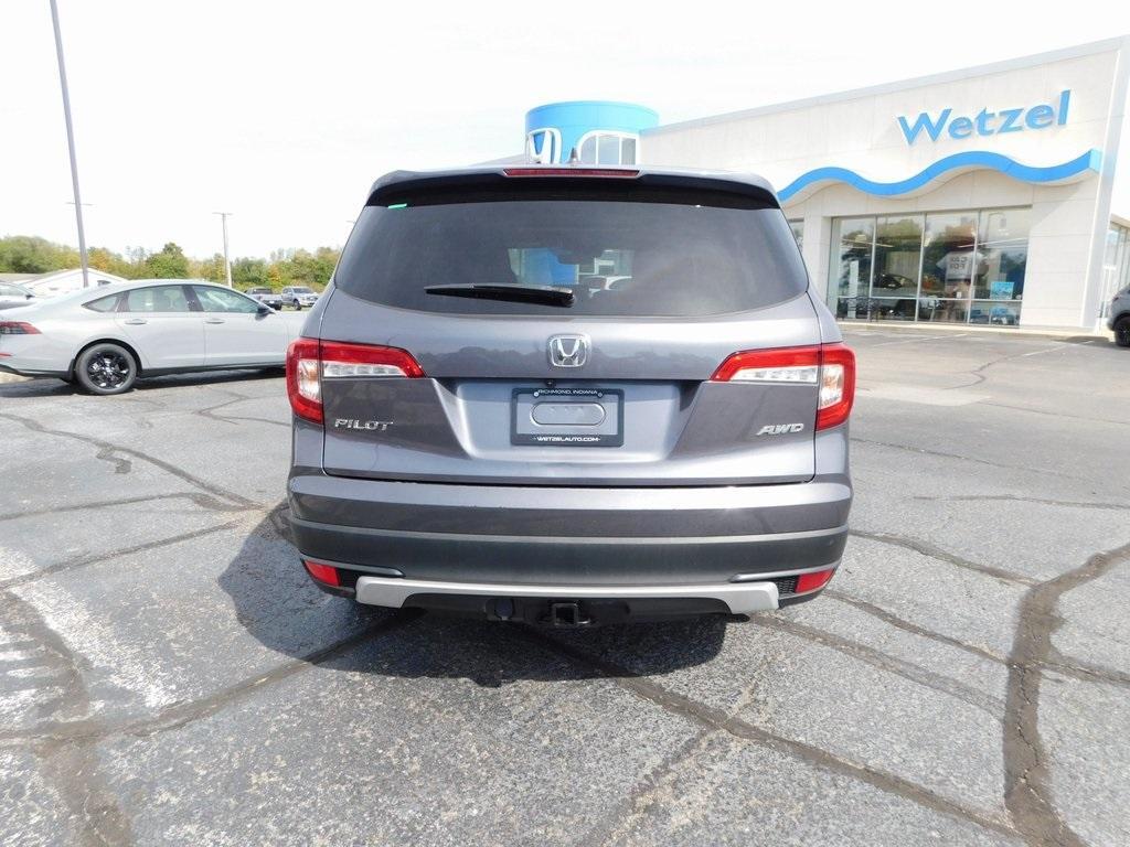 2020 Modern Steel Metallic Honda Pilot