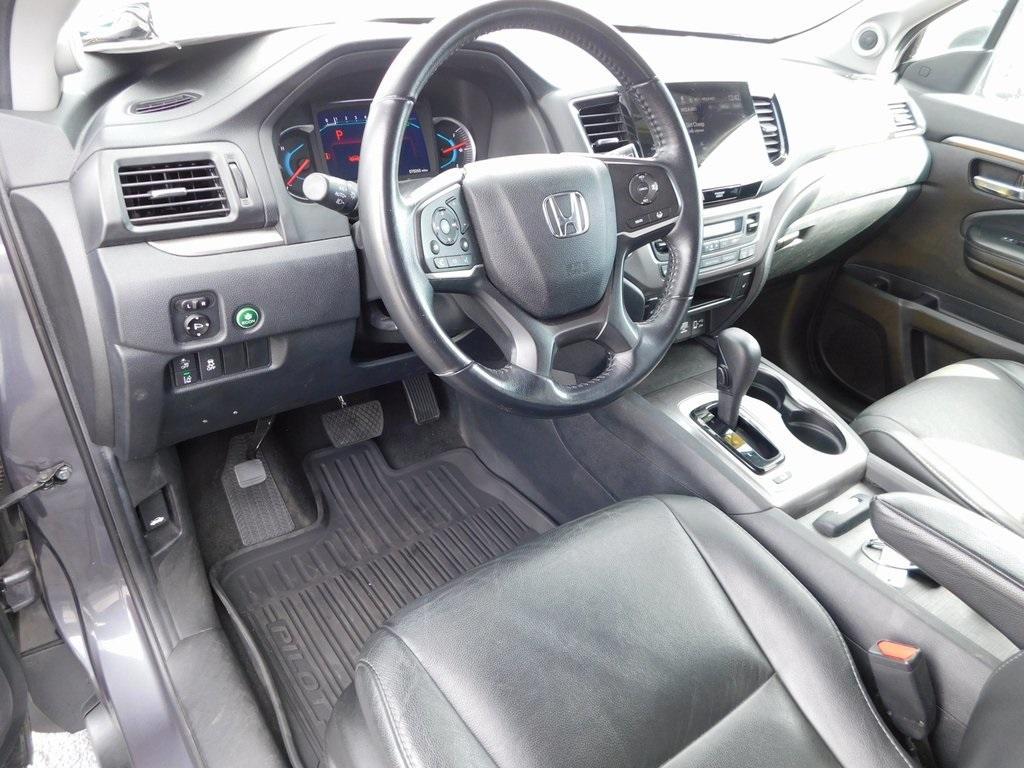 2020 Modern Steel Metallic Honda Pilot