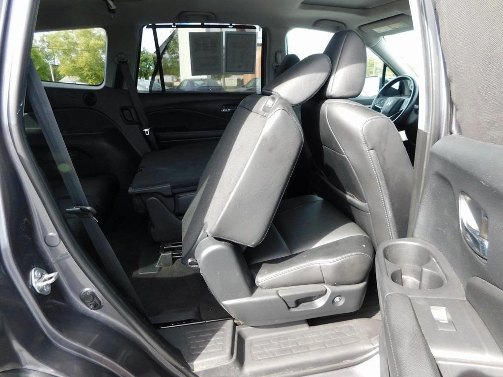 2020 Modern Steel Metallic Honda Pilot