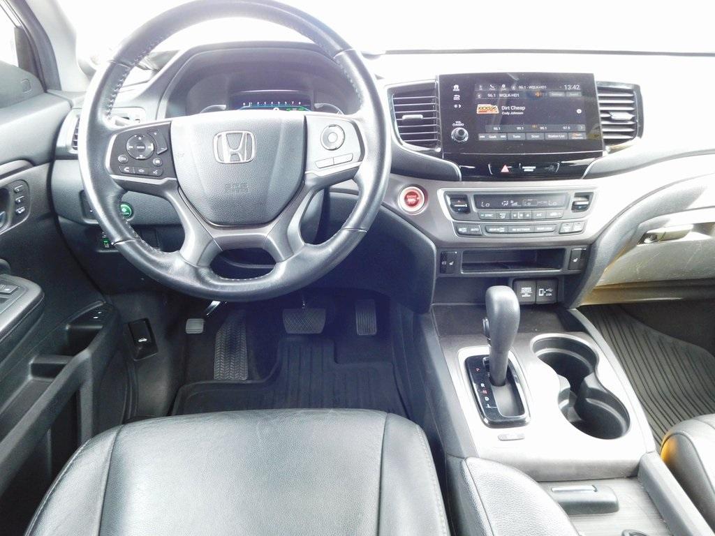 2020 Modern Steel Metallic Honda Pilot