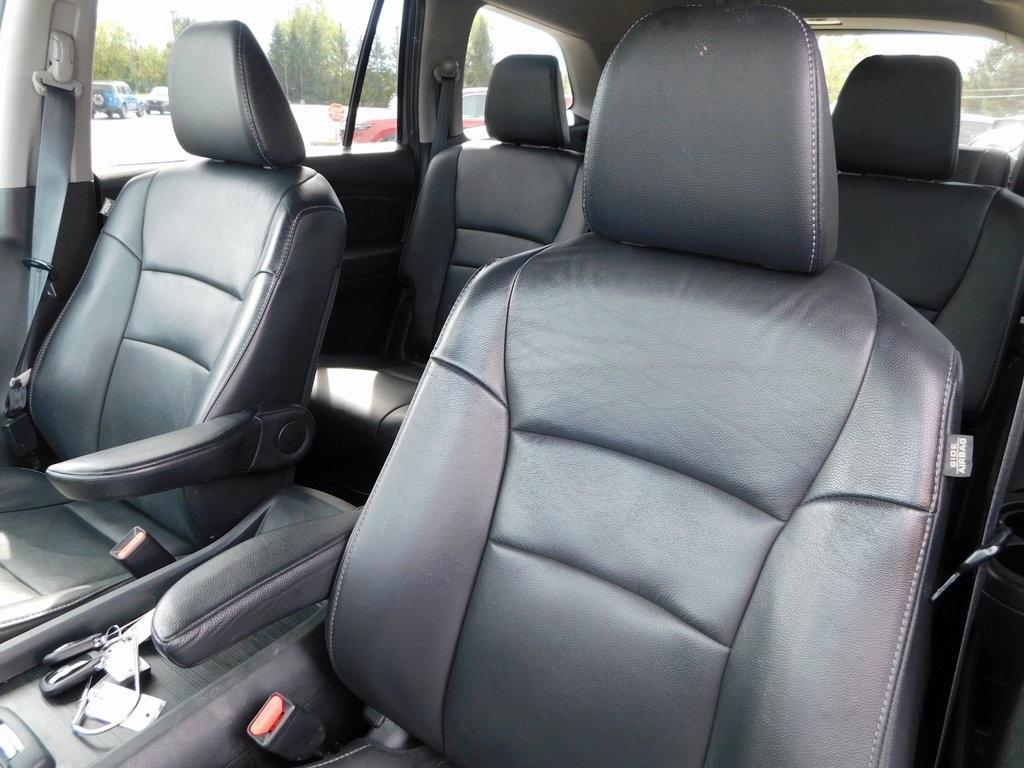 2020 Modern Steel Metallic Honda Pilot