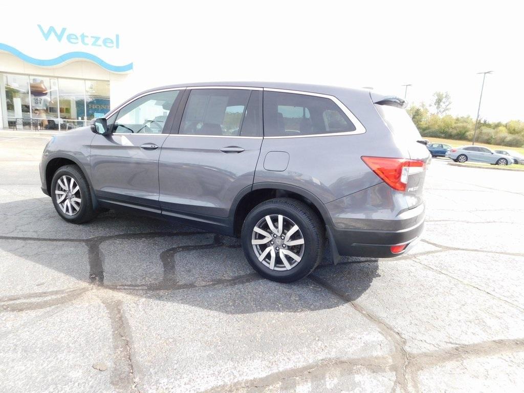2020 Modern Steel Metallic Honda Pilot