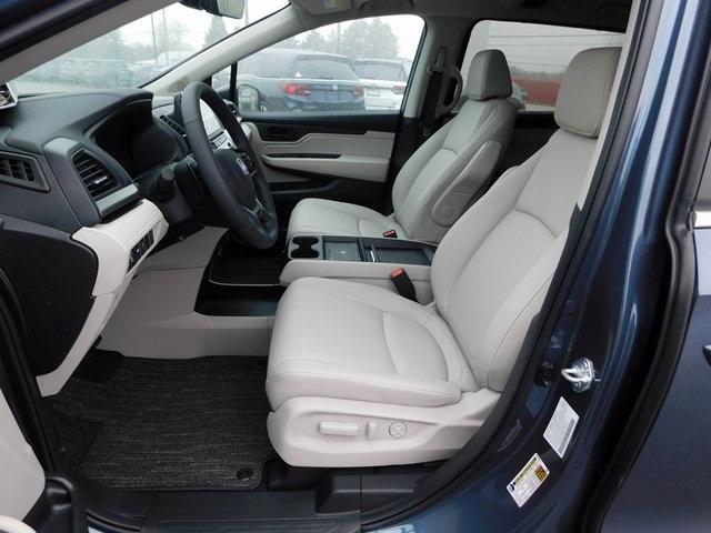 new 2026 Honda Odyssey car, priced at $43,282