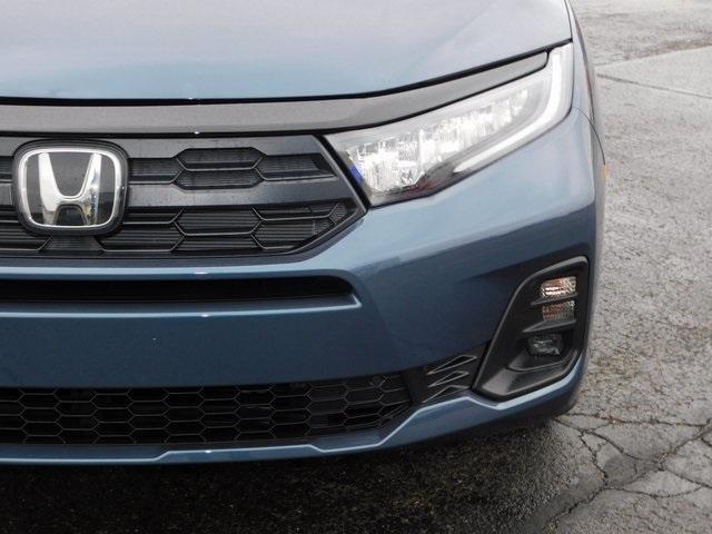 new 2026 Honda Odyssey car, priced at $43,282