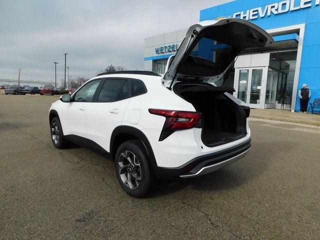 new 2026 Chevrolet Trax car, priced at $23,580