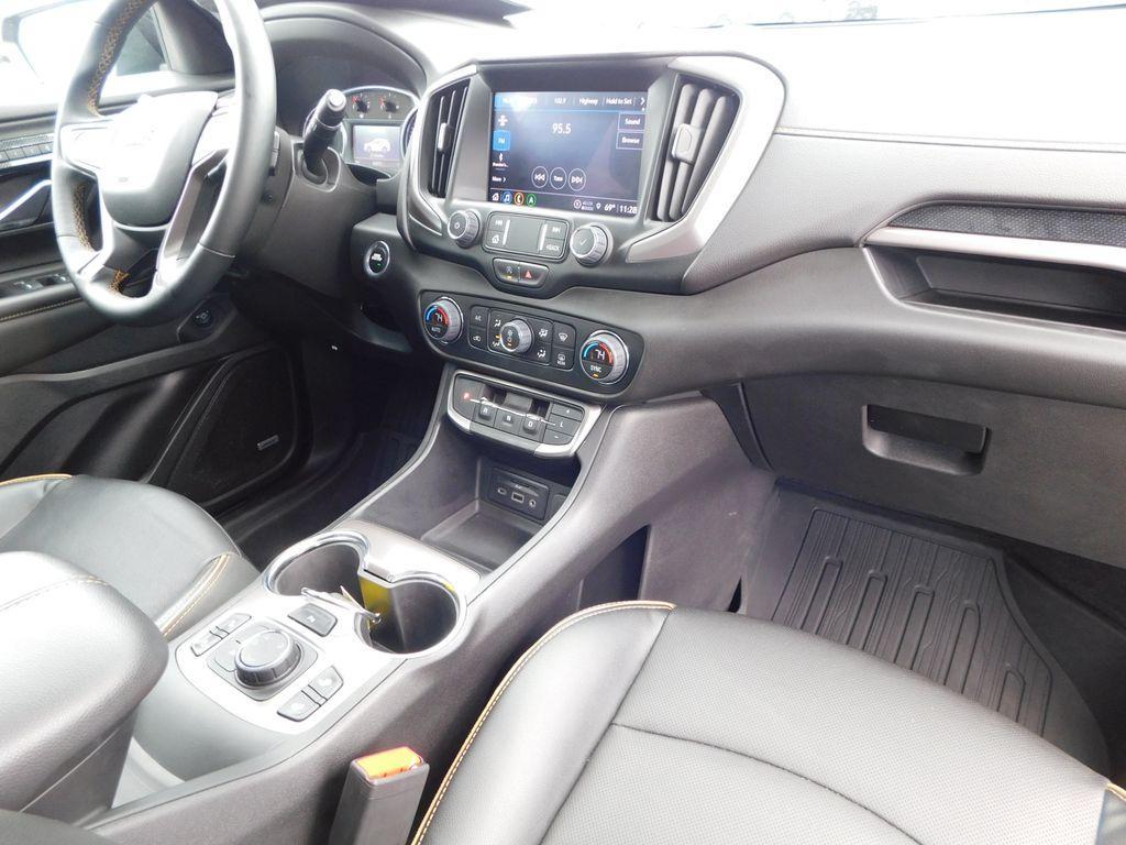 used 2023 GMC Terrain car, priced at $27,990
