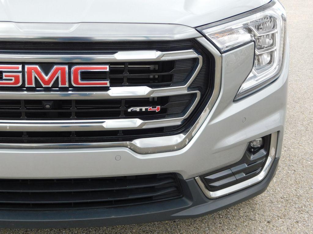 used 2023 GMC Terrain car, priced at $27,990