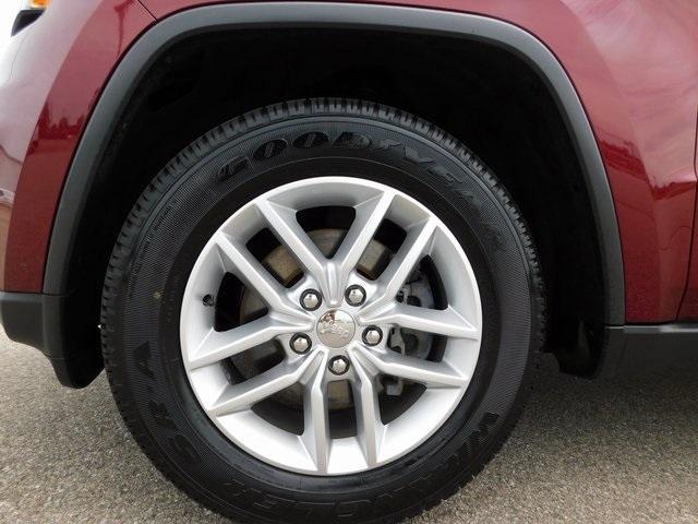 used 2017 Jeep Grand Cherokee car, priced at $22,999