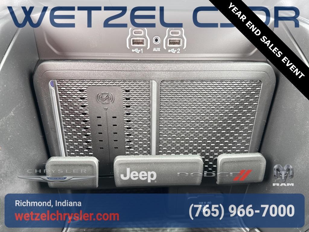 new 2025 Ram 1500 car, priced at $45,995