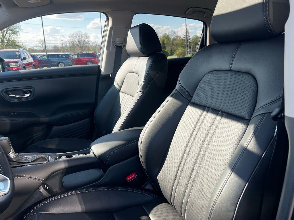 new 2026 Honda HR-V car, priced at $30,926