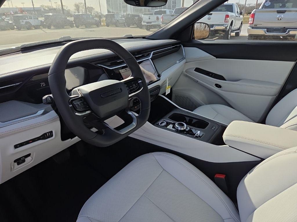 new 2026 Jeep Cherokee car, priced at $37,598