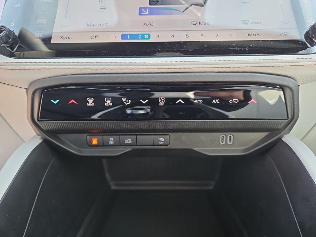 new 2026 Jeep Cherokee car, priced at $37,598